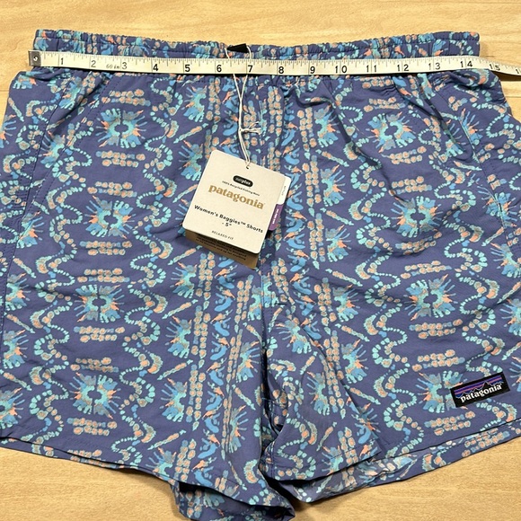 NWT Patagonia Baggies 5” - Picture 7 of 9